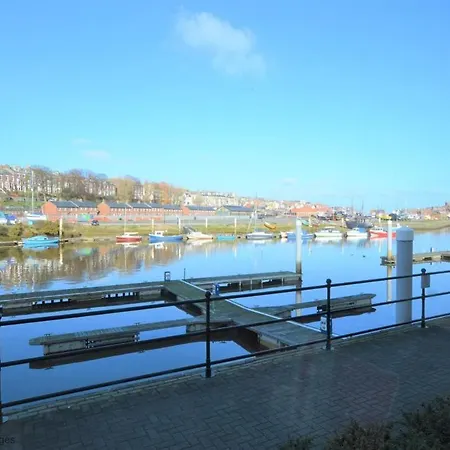 Riverside View, Whitehall Landing Tatil Evi Whitby